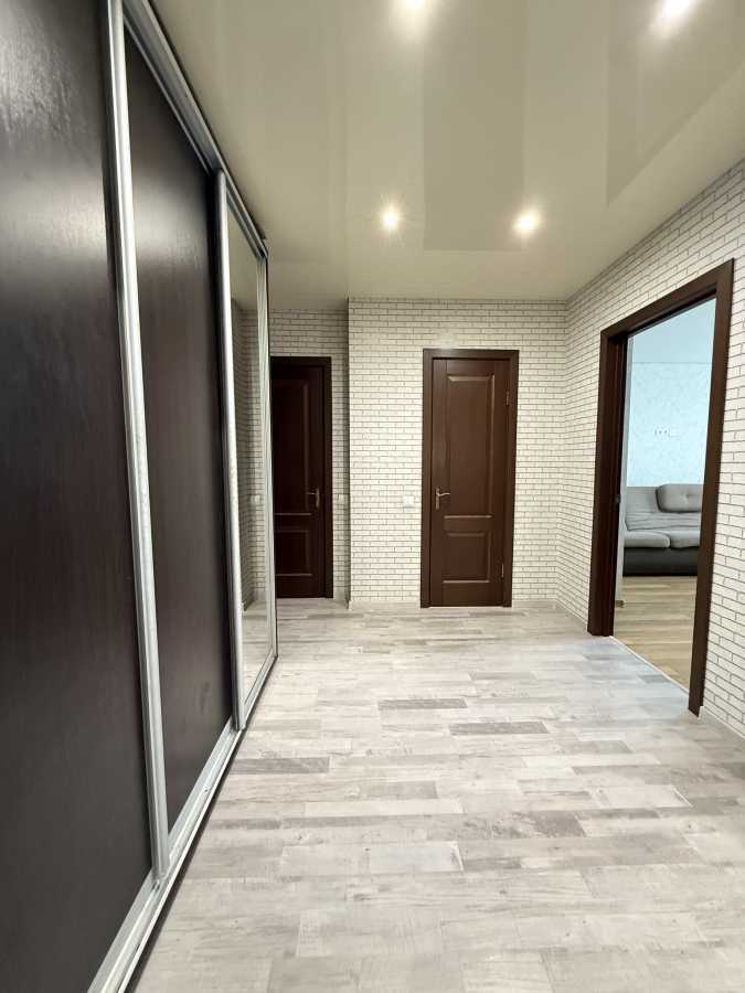 Продажа 2-комнатной квартиры 62.5 м², Жулянская ул., 1-Б