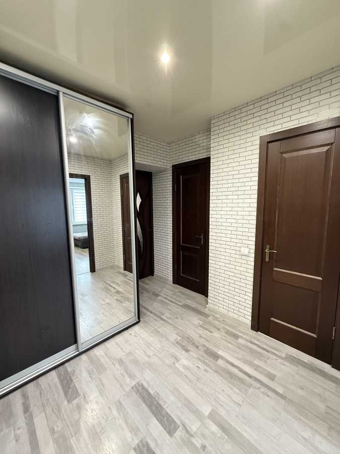 Продажа 2-комнатной квартиры 62.5 м², Жулянская ул., 1-Б