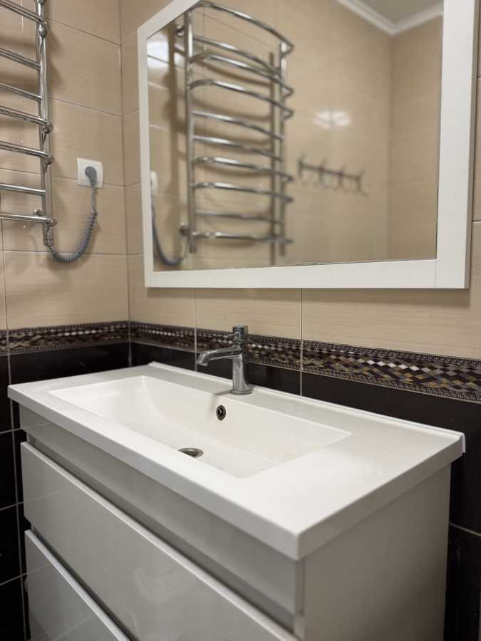 Продажа 2-комнатной квартиры 62.5 м², Жулянская ул., 1-Б