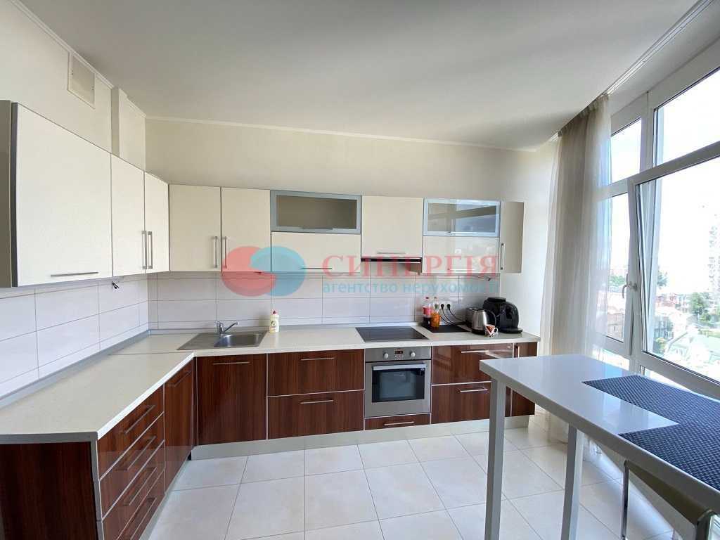 Продажа 3-комнатной квартиры 104 м², Дмитриевская ул., 80