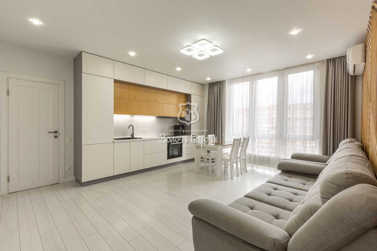 Продажа 2-комнатной квартиры 54.6 м², Демеевская ул., 13