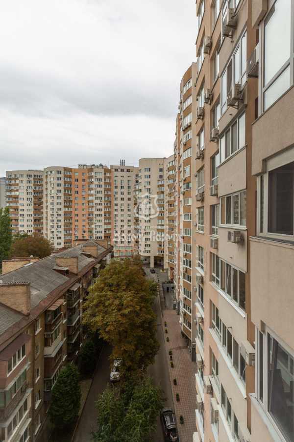 Продажа 2-комнатной квартиры 54.6 м², Демеевская ул., 13