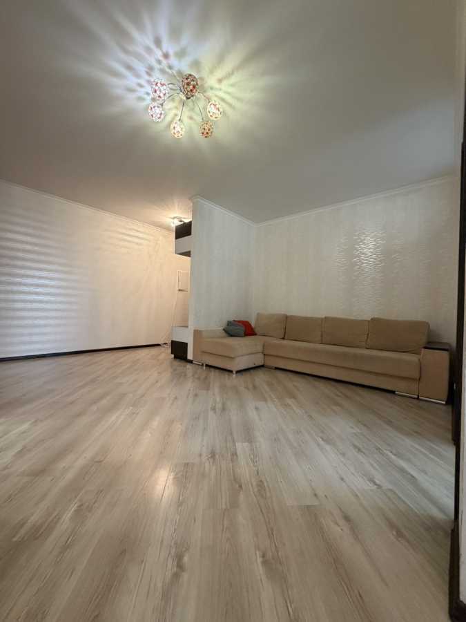 Продаж 1-кімнатної квартири 56 м², Анни Ахматової вул., 22