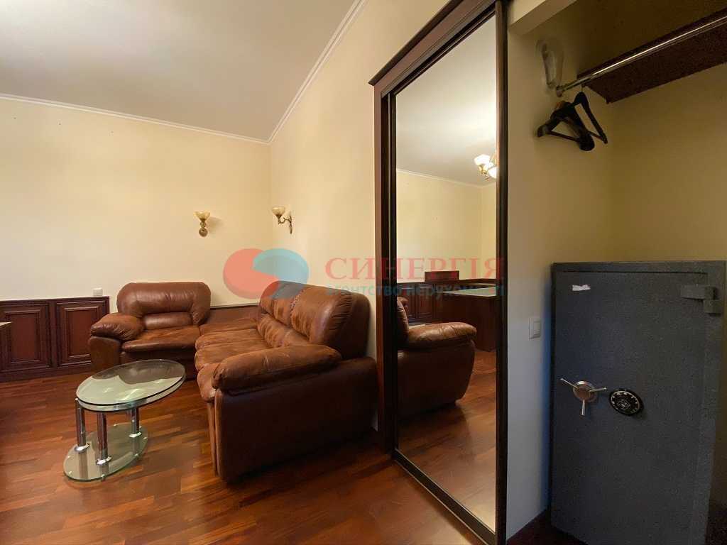 Продажа офиса 84 м², Михаила Бойчука ул., 1А
