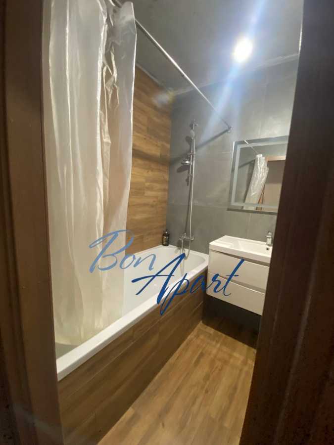 Продажа 1-комнатной квартиры 48.24 м², Коноплянская ул., 22а