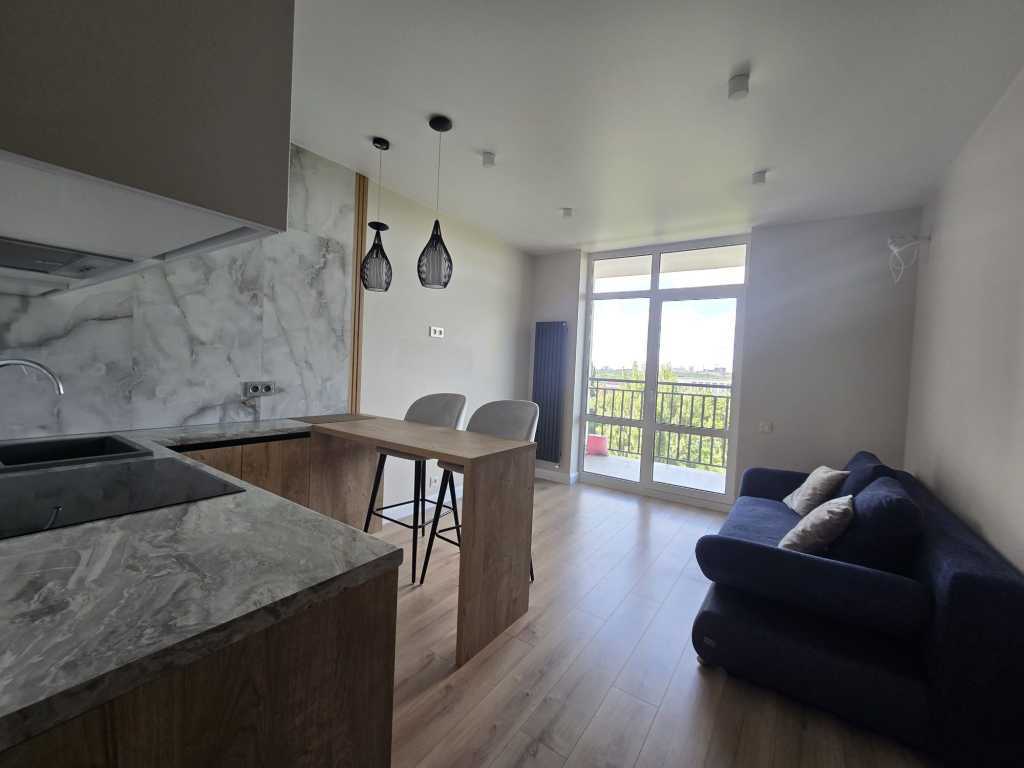 Продажа 1-комнатной квартиры 42 м², Академика Заболотного ул., 148Б