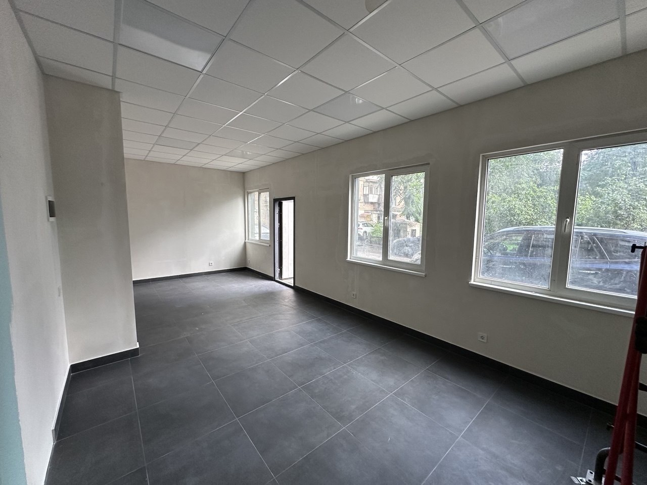 Оренда офісу 30 м², Дмитрія Яворницького просп., 46