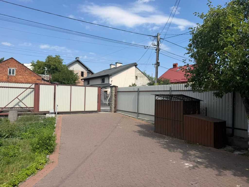 Продажа дома 280 м², Варшавская ул.