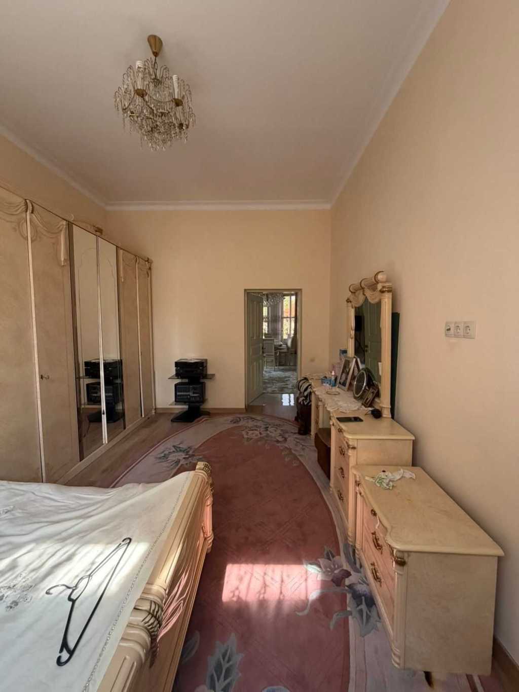 Продажа дома 280 м², Варшавская ул.