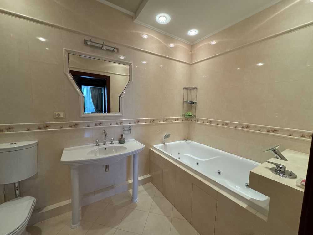 Аренда 4-комнатной квартиры 130 м², Шевченко просп., 4Б