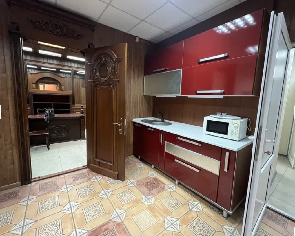 Аренда офиса 200 м², Старопортофранковская ул.