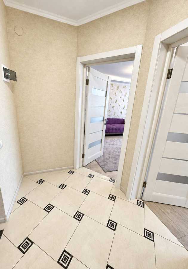 Продажа 1-комнатной квартиры 42.2 м², Котляревского ул., 31Б
