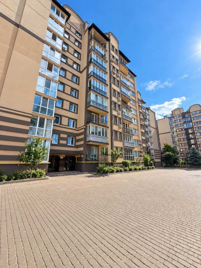 Продажа 1-комнатной квартиры 42.2 м², Котляревского ул., 31Б