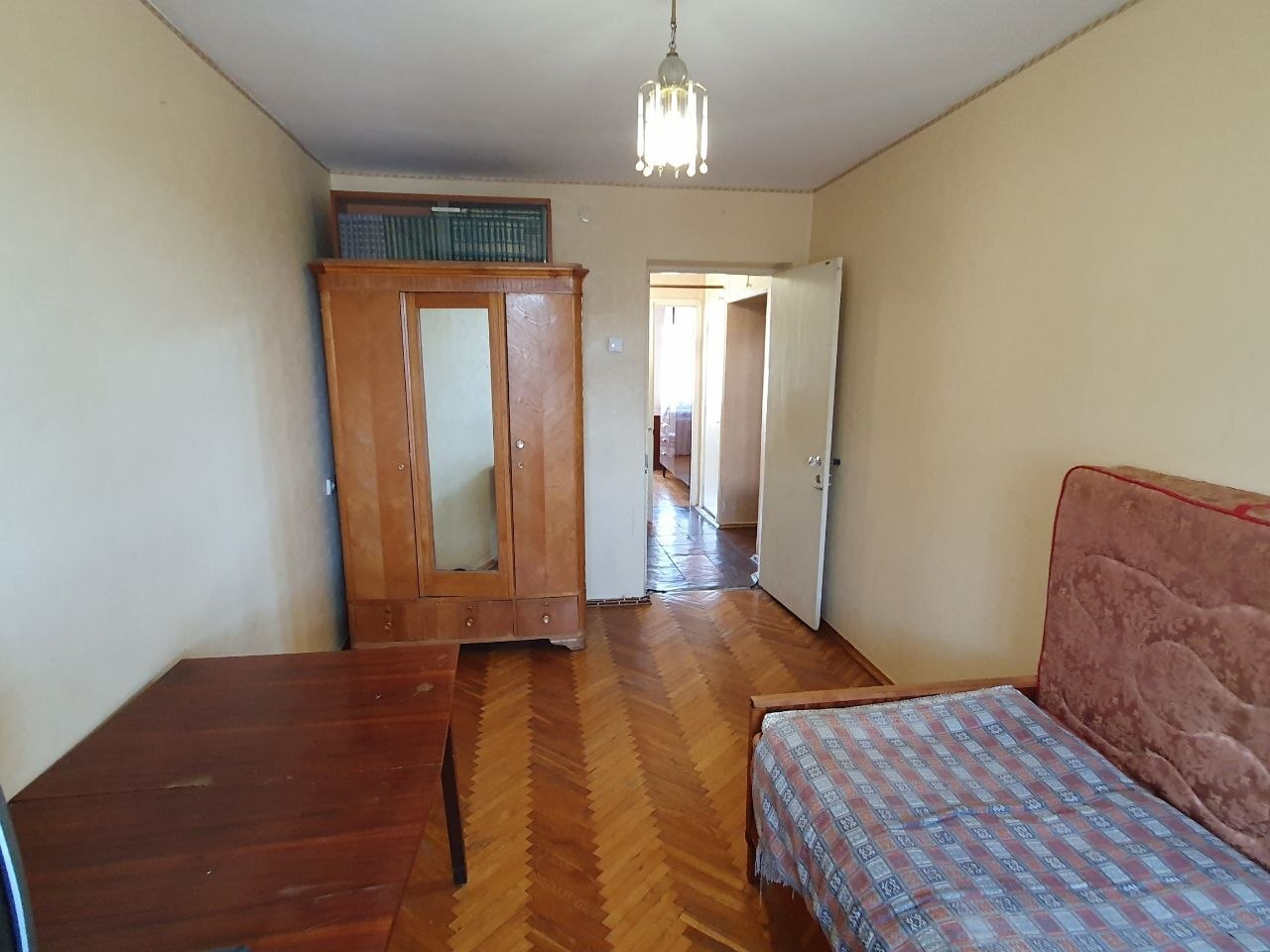 Продажа 3-комнатной квартиры 71 м², Юрия Литвинского ул., 82
