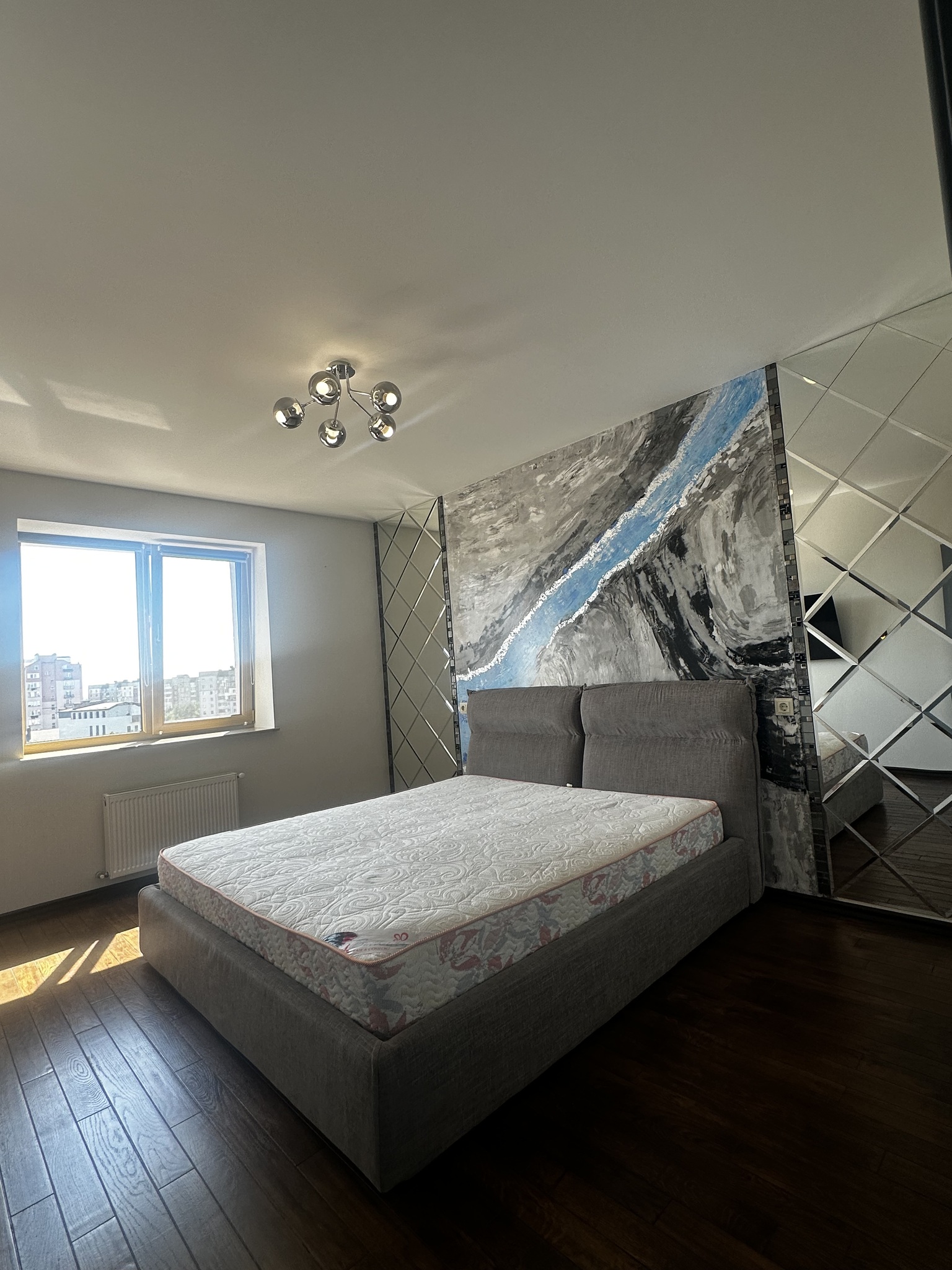 Продажа 3-комнатной квартиры 79.4 м², європейська 3
