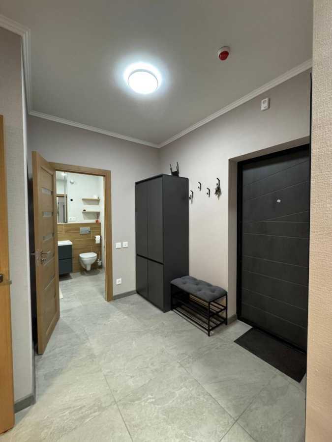 Аренда 1-комнатной квартиры 43 м², Федора Кричевского ул., Ернста