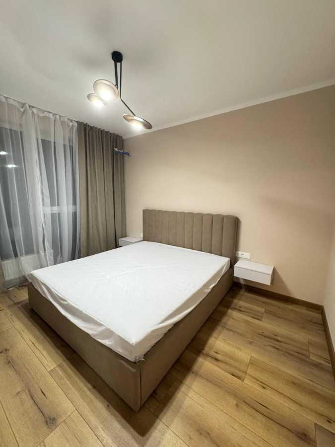 Аренда 1-комнатной квартиры 43 м², Федора Кричевского ул., Ернста
