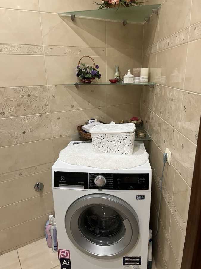 Продажа 3-комнатной квартиры 95.4 м², Науки просп., 54Б
