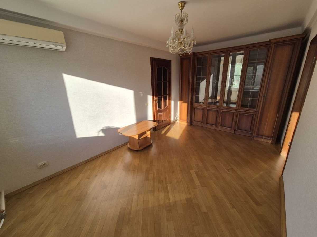 Аренда 2-комнатной квартиры 55 м², Исаакяна ул., 2