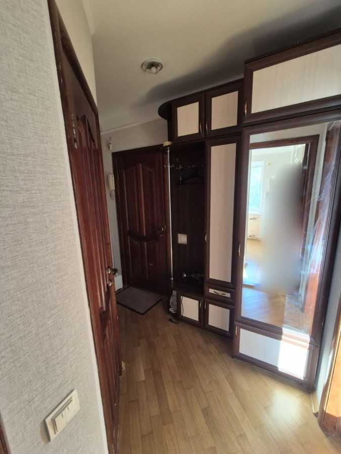 Аренда 2-комнатной квартиры 55 м², Исаакяна ул., 2