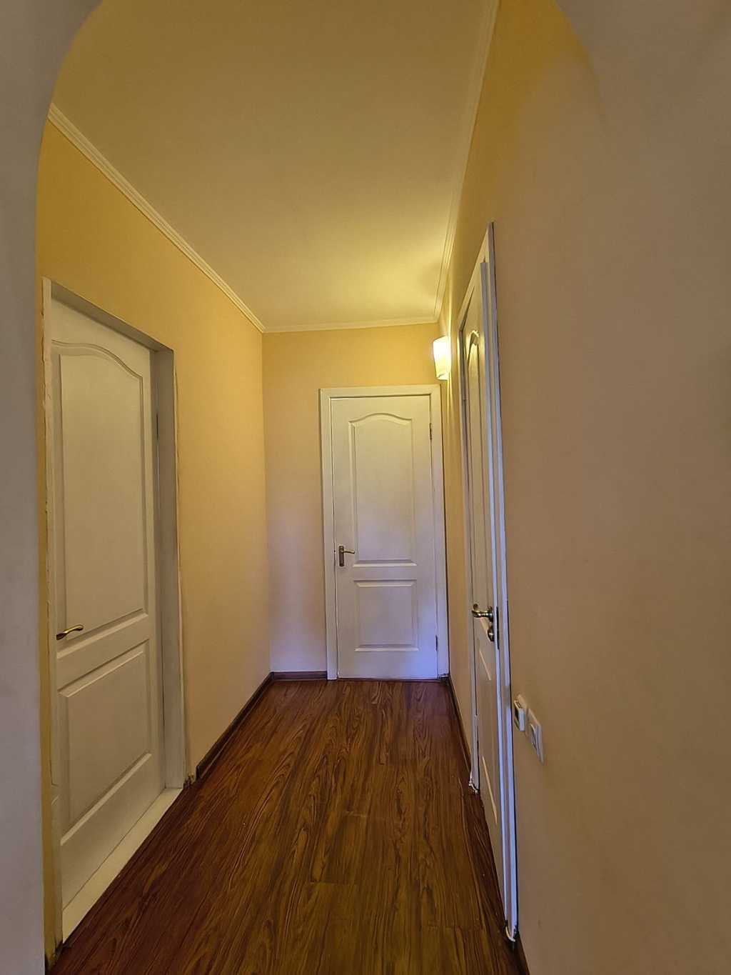 Продажа 3-комнатной квартиры 56 м², Военный городок 11-й ул.