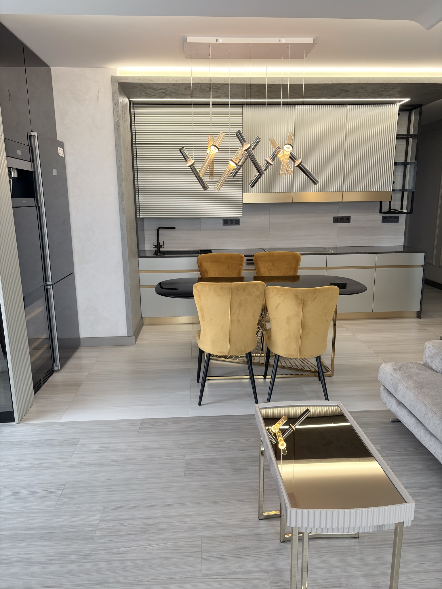 Аренда 2-комнатной квартиры 75 м², Джона Маккейна ул., 3А