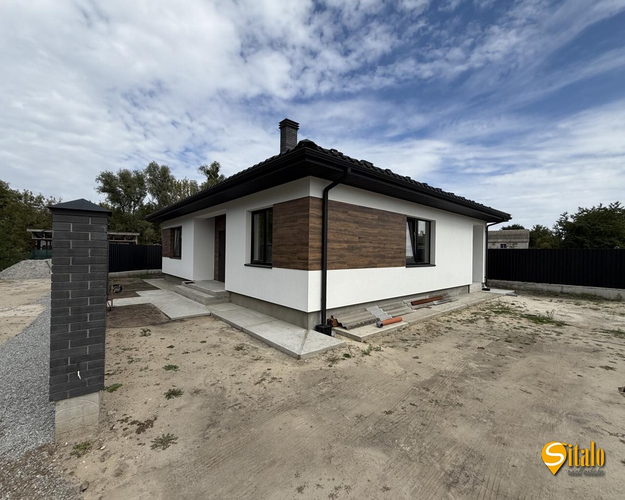 Продаж будинку 120 м²