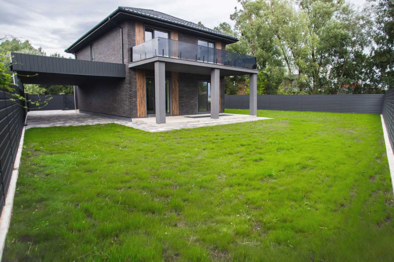 Продажа дома 200 м², Сергея Колоса ул., 5