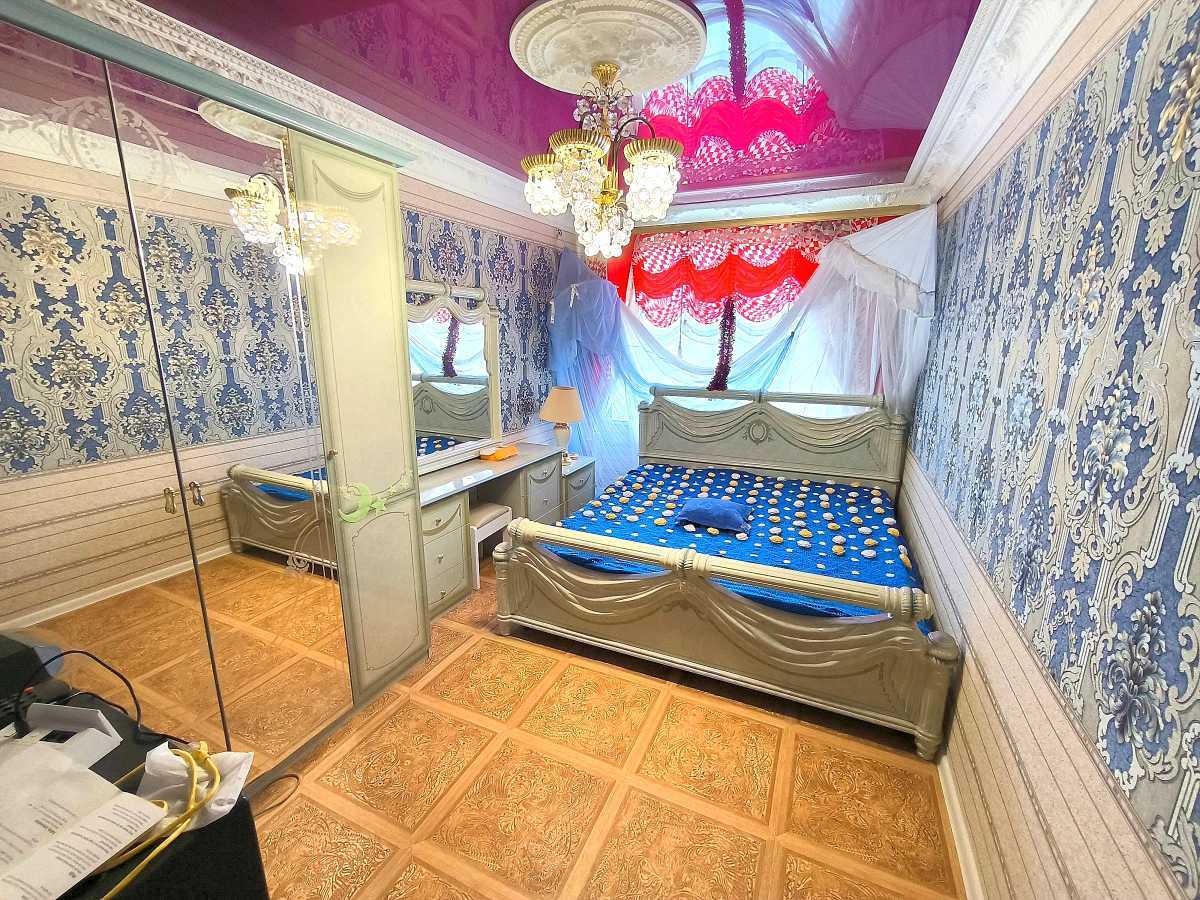 Продажа 2-комнатной квартиры 49.5 м², Комсомольська