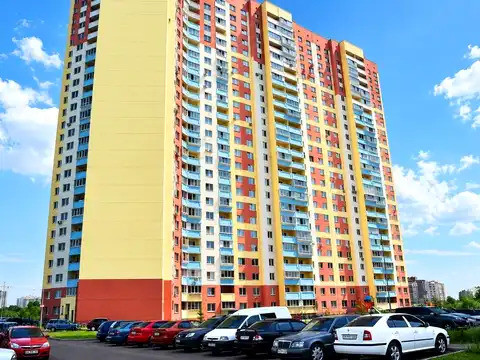 Аренда 2-комнатной квартиры 60 м², Милославська 2