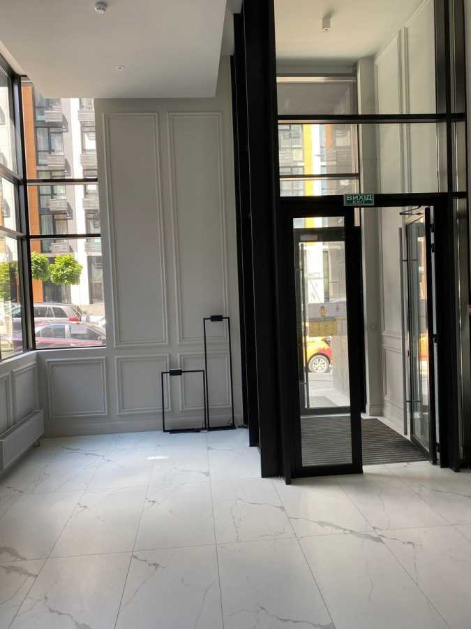 Аренда 1-комнатной квартиры 53 м², Джона Маккейна ул., 3А