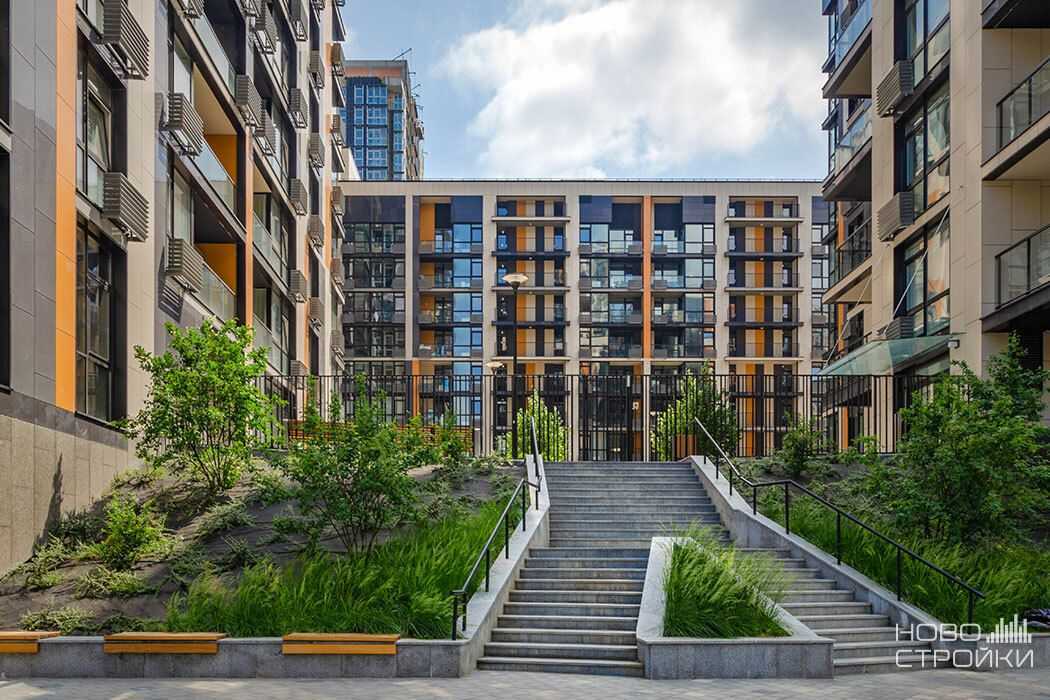 Аренда 1-комнатной квартиры 53 м², Джона Маккейна ул., 3А