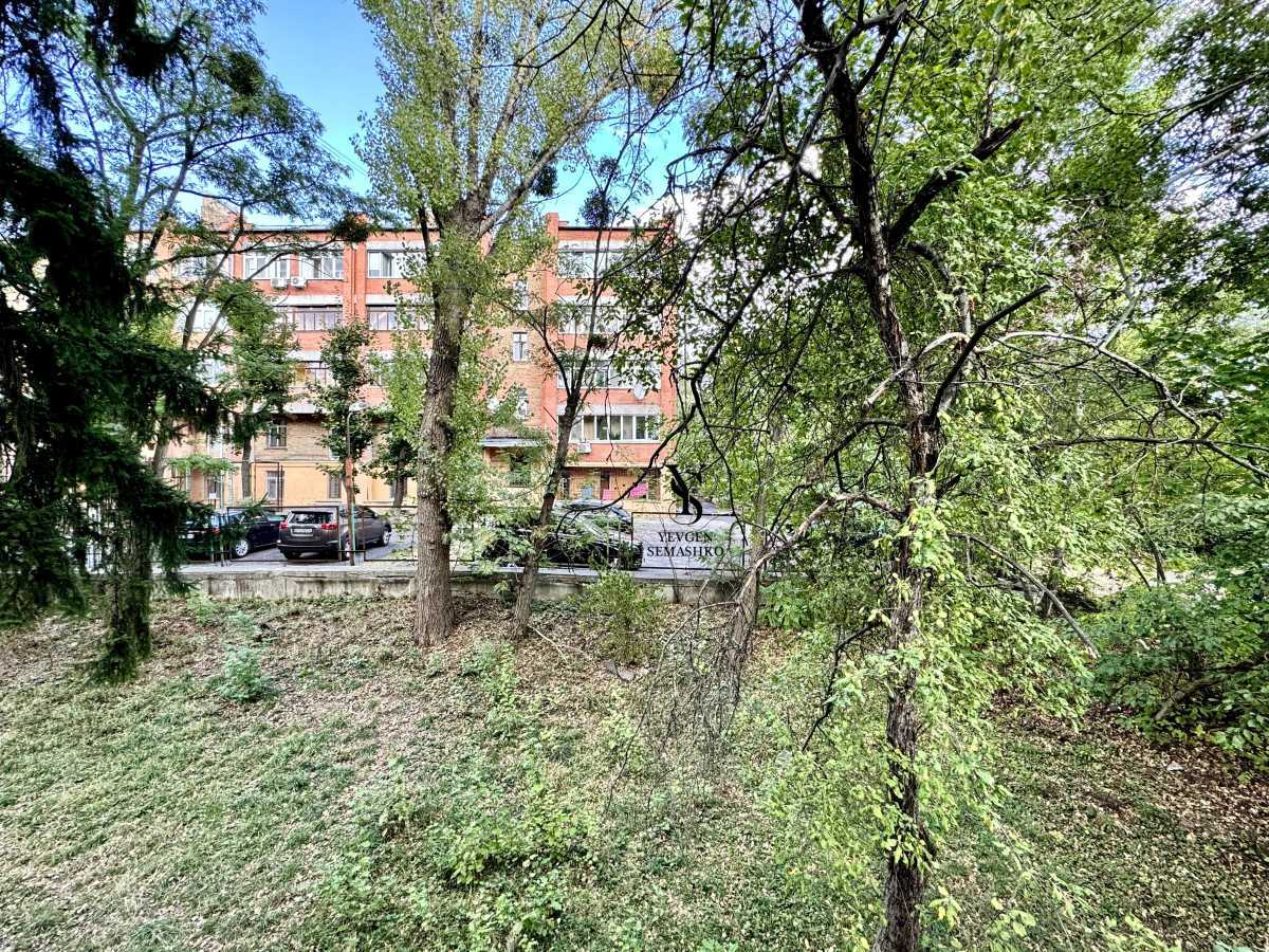 Аренда 1-комнатной квартиры 28 м², Джона Маккейна ул., 16А