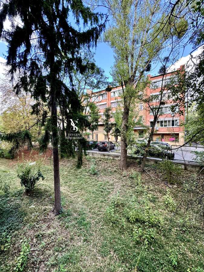 Аренда 1-комнатной квартиры 28 м², Джона Маккейна ул., 16А