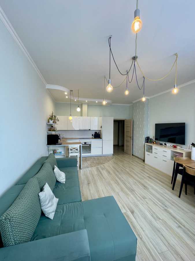Продажа 1-комнатной квартиры 54 м², Демеевская ул., 13