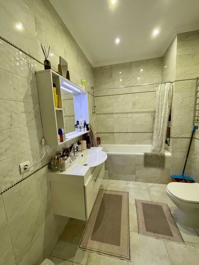 Продажа 1-комнатной квартиры 54 м², Демеевская ул., 13