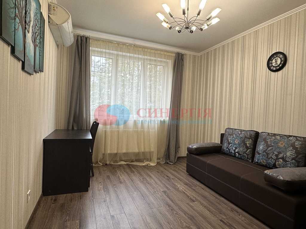Аренда 4-комнатной квартиры 100 м², Мельникова, 51Б