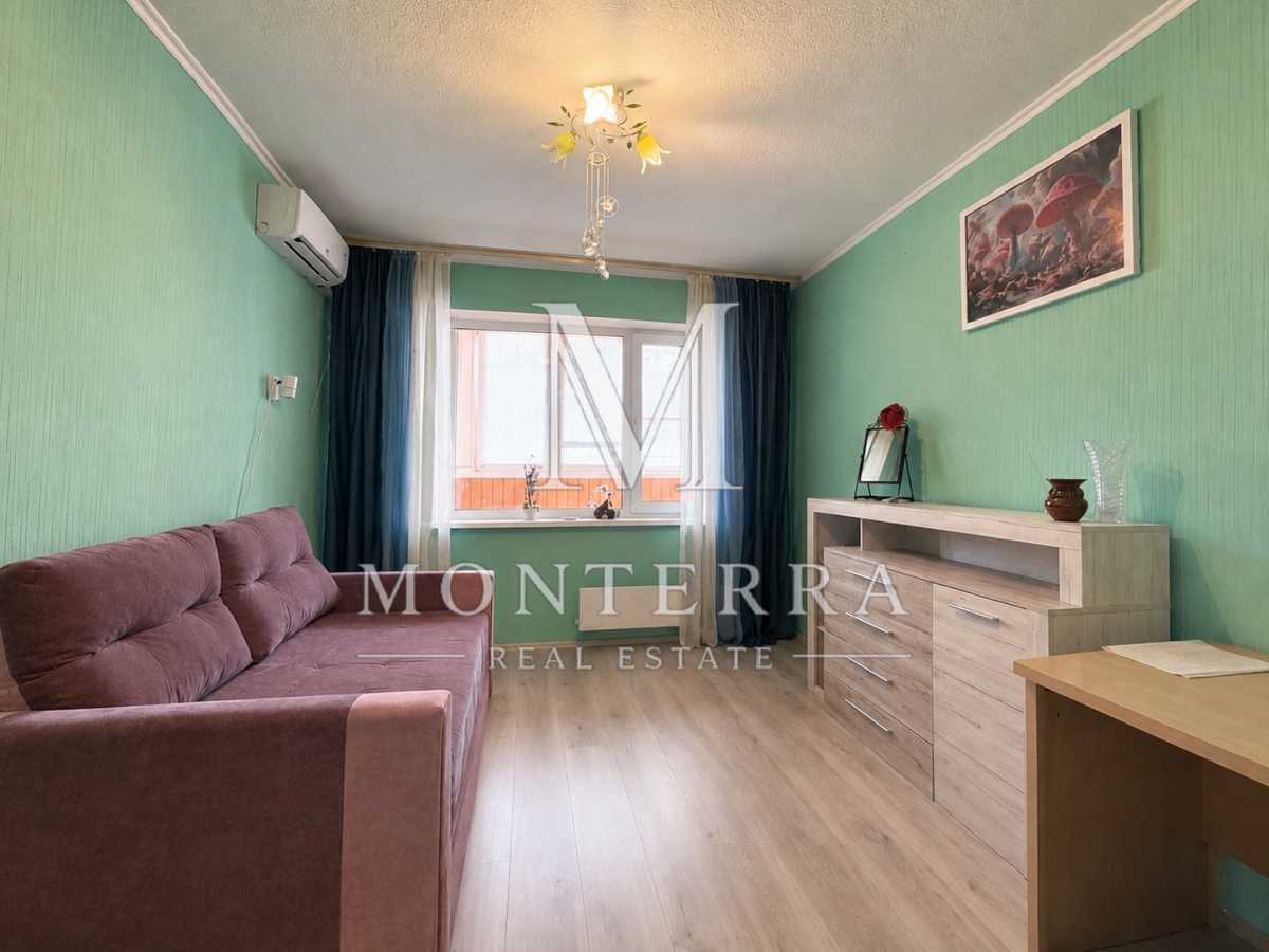 Продажа 2-комнатной квартиры 56 м², Владимира Маяковского просп., 3Б