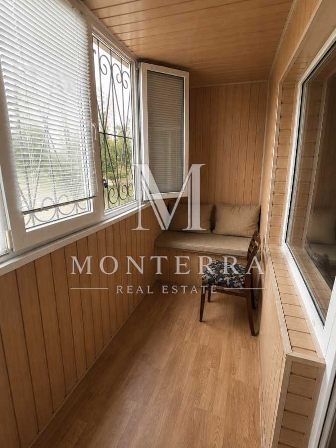 Продажа 2-комнатной квартиры 56 м², Владимира Маяковского просп., 3Б