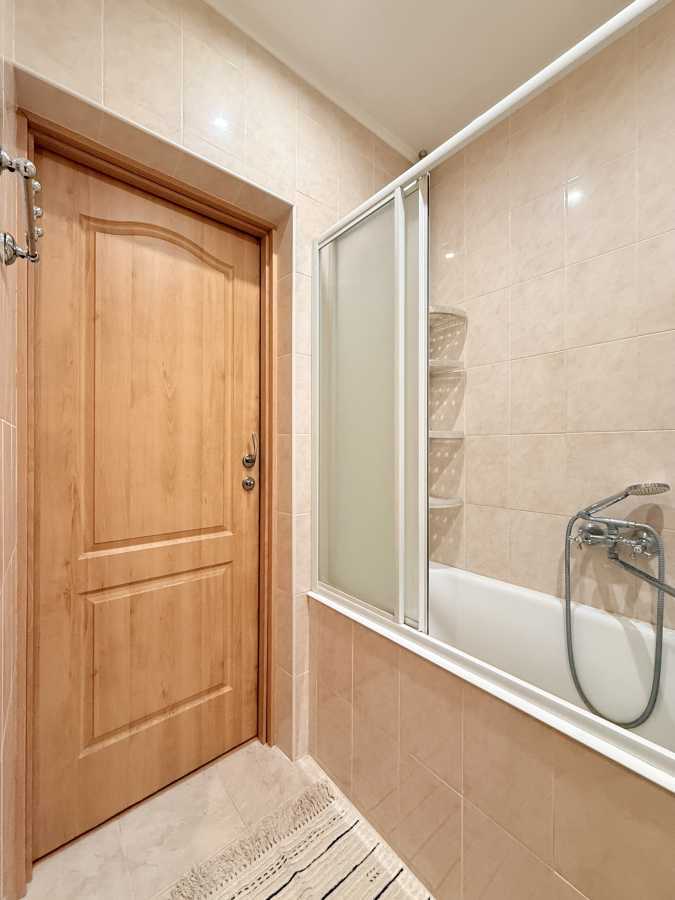 Продажа 1-комнатной квартиры 40 м², Феодосийский пер., 14