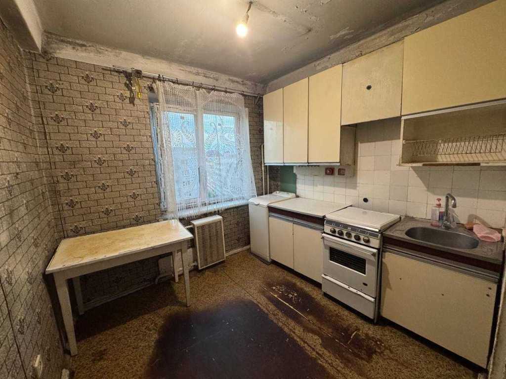 Продажа 3-комнатной квартиры 56 м², Борщаговская ул., 139/141