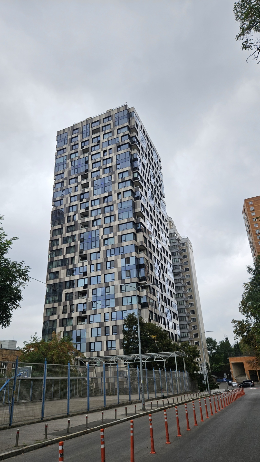 Аренда 2-комнатной квартиры 80 м², Деловая ул., 1/2