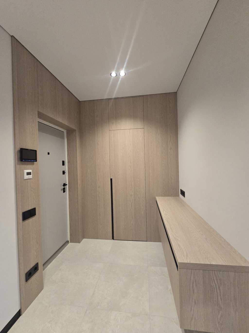 Продажа 1-комнатной квартиры 47 м², Метрологическая ул., 107