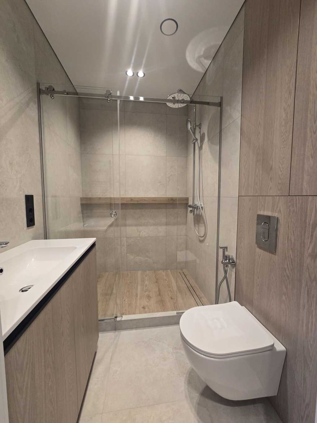 Продажа 1-комнатной квартиры 47 м², Метрологическая ул., 107