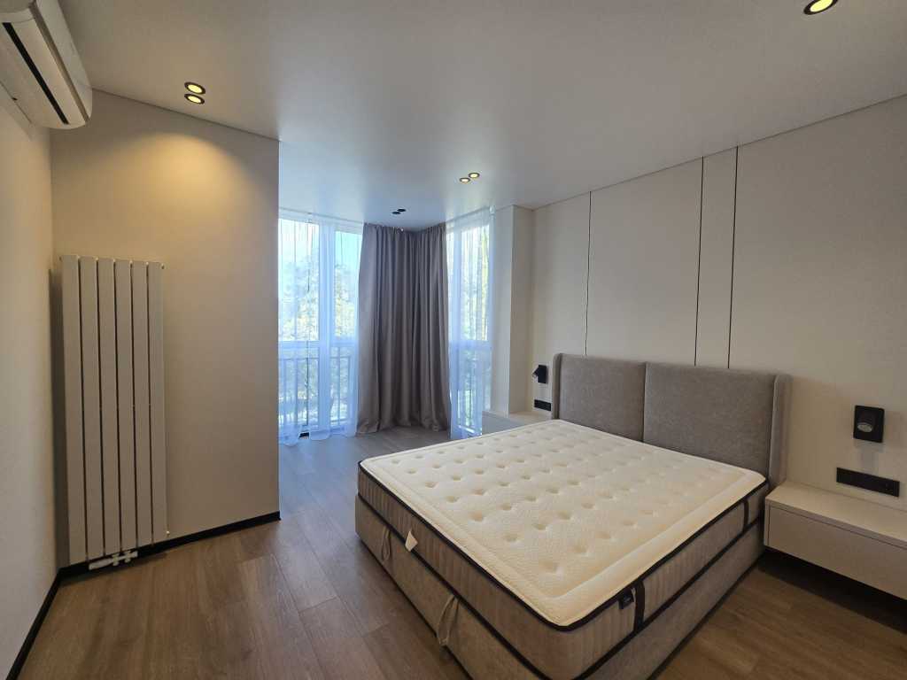 Продажа 1-комнатной квартиры 47 м², Метрологическая ул., 107