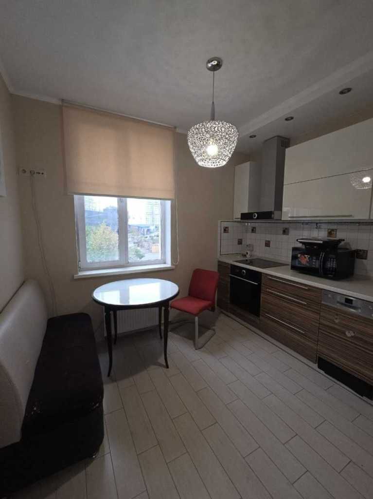 Аренда 2-комнатной квартиры 55.8 м², Урловская ул., 23В