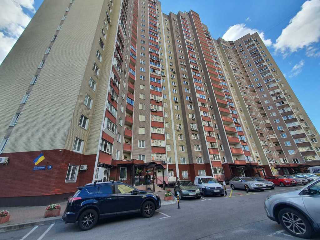 Продажа 1-комнатной квартиры 28.2 м², Петра Григоренко просп., 16