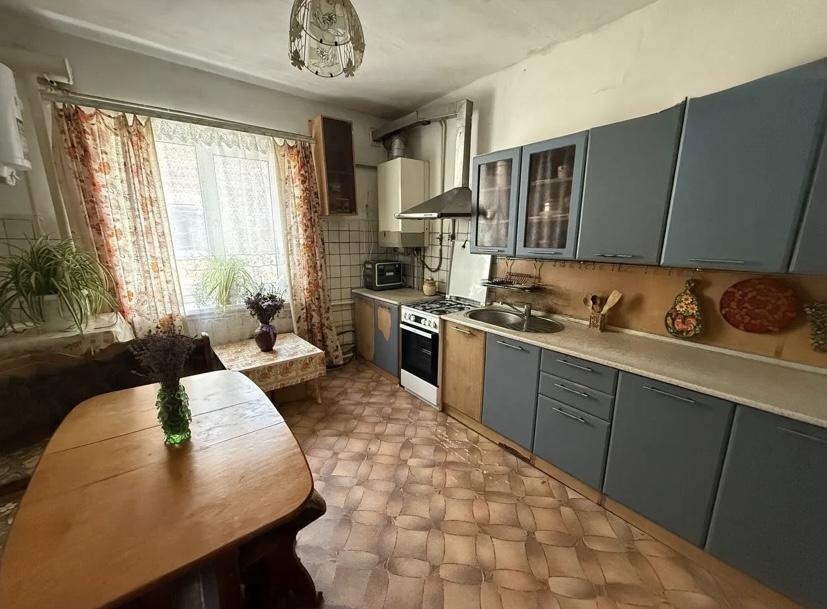 Продаж будинку 100 м², 1-ий Проспект вул.