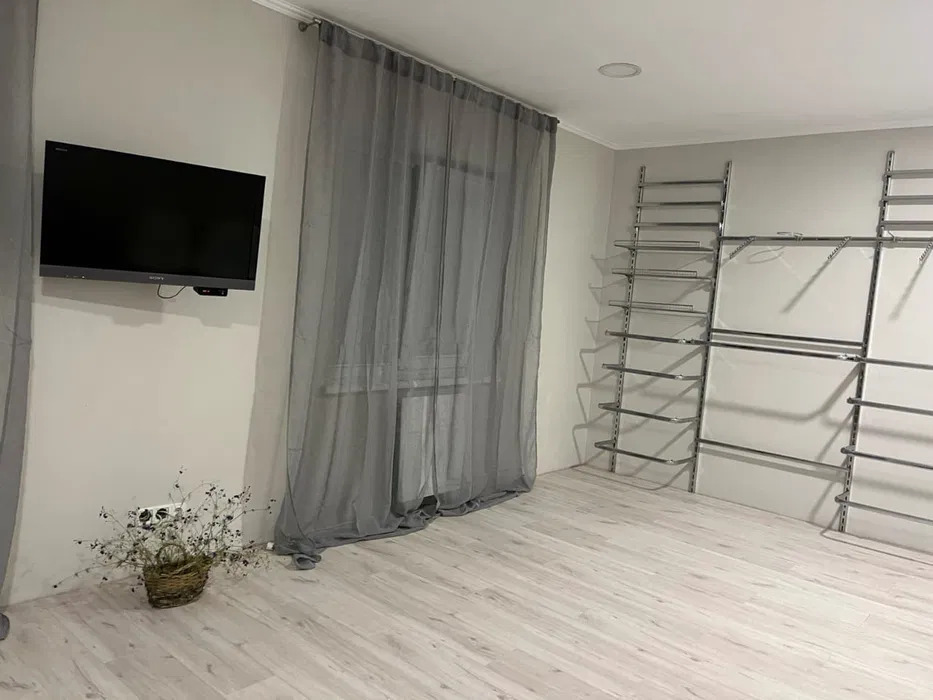 Оренда будинку 128 м², Орхідейна вул.