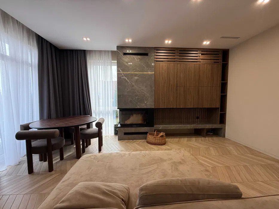 Оренда дуплексу 130 м²